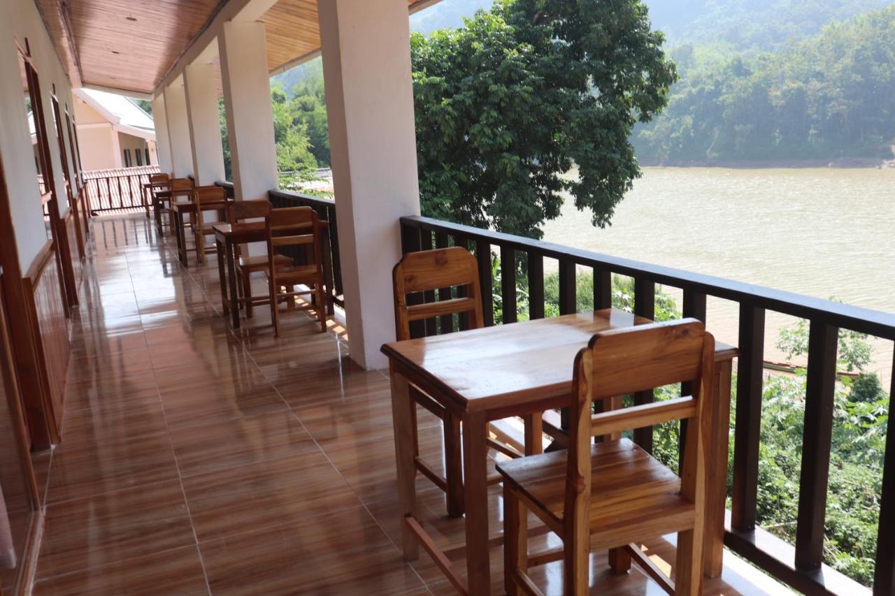 Sabaidee Nongkiaw River View Nong Khiaw Exterior photo