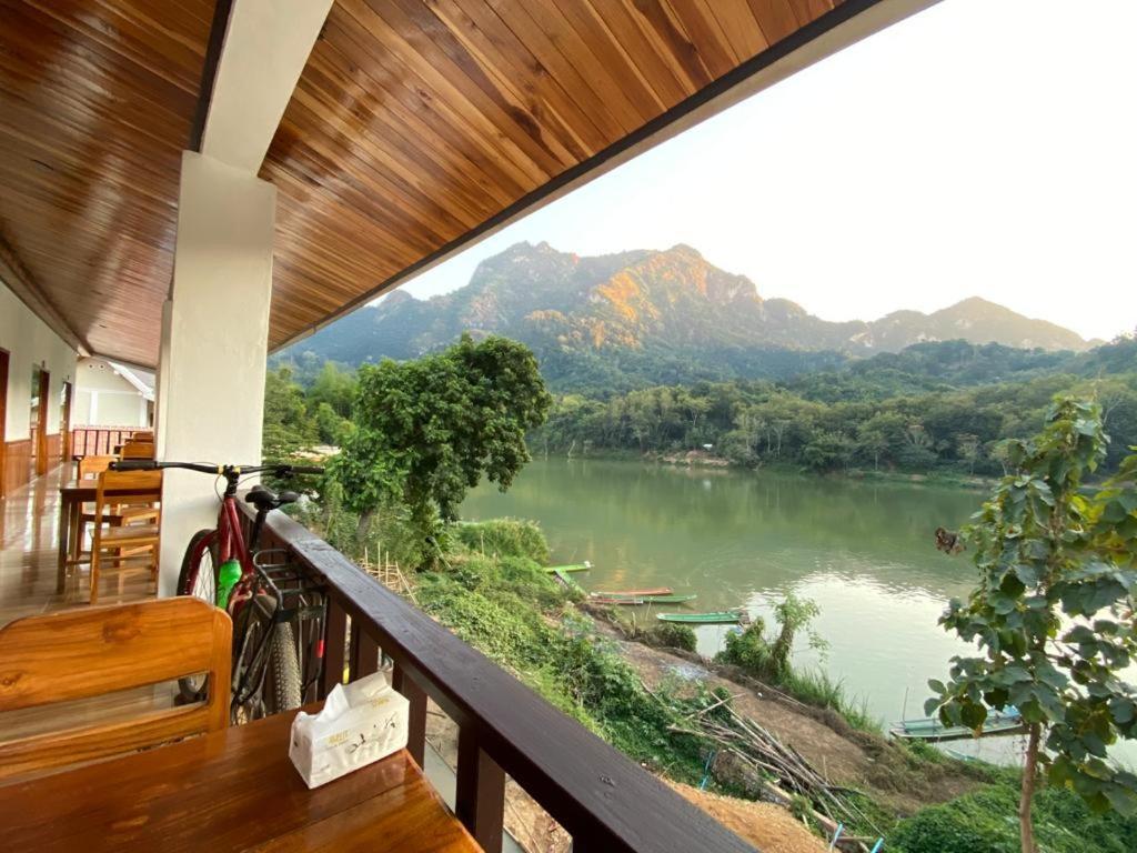 Sabaidee Nongkiaw River View Nong Khiaw Exterior photo